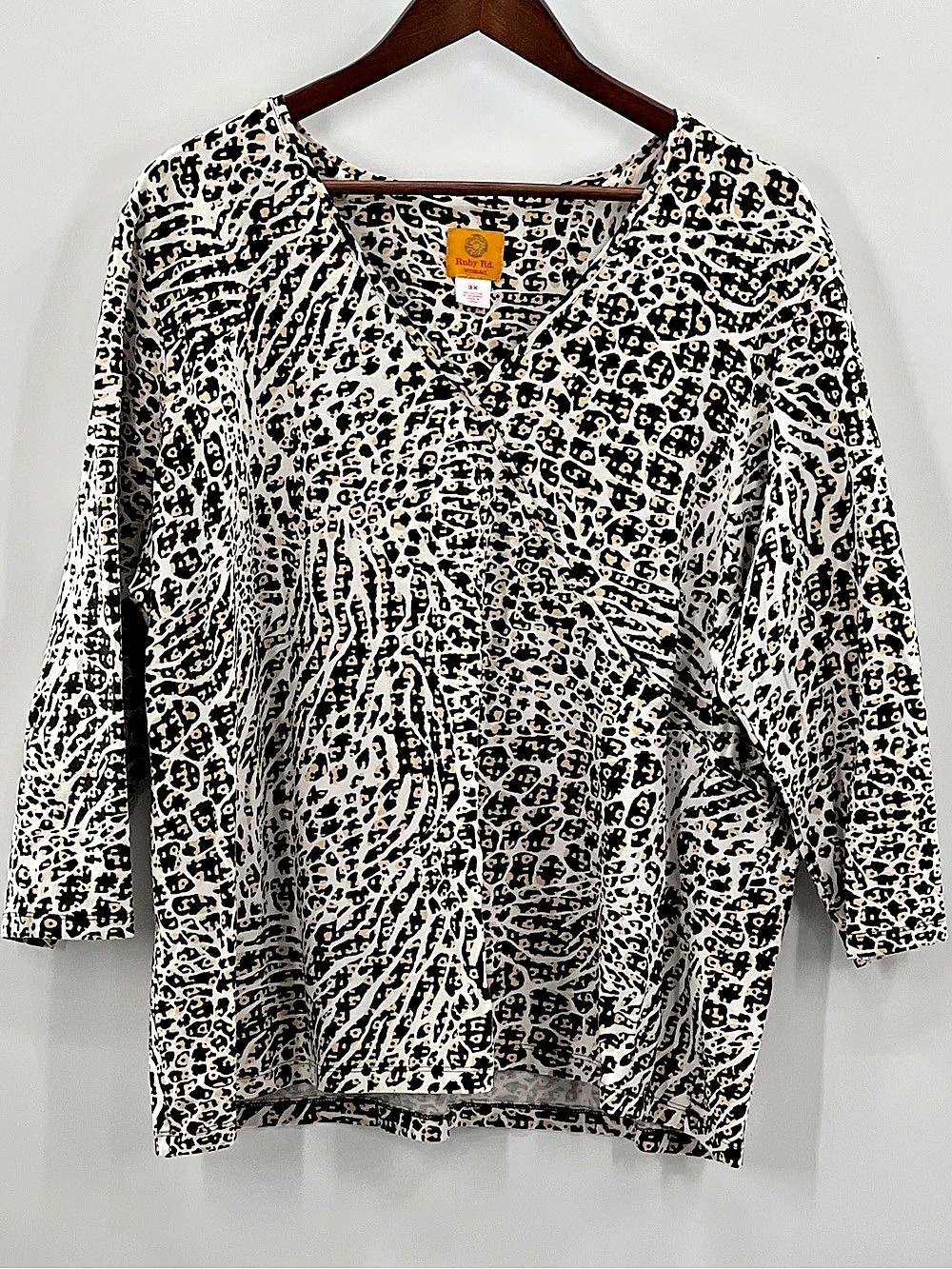 536 Ruby Rd. Animal Print Tunic in Black & Brown Size 3X